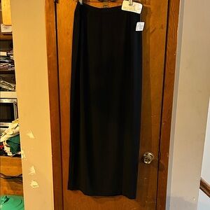 Adrianna Papell Classic Black Pencil Skirt